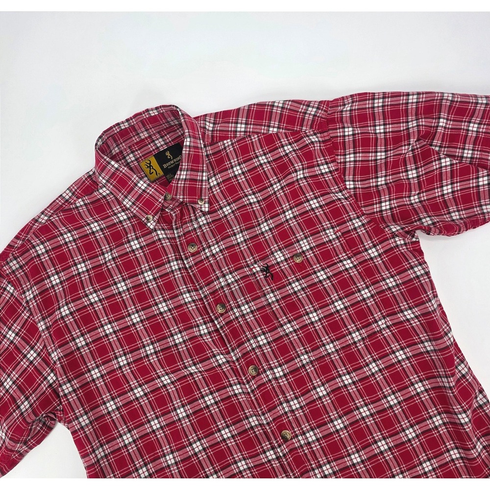 Browning Mens Red Plaid Short Sleeve Button Down Shirt Size Medium Buckmark Logo